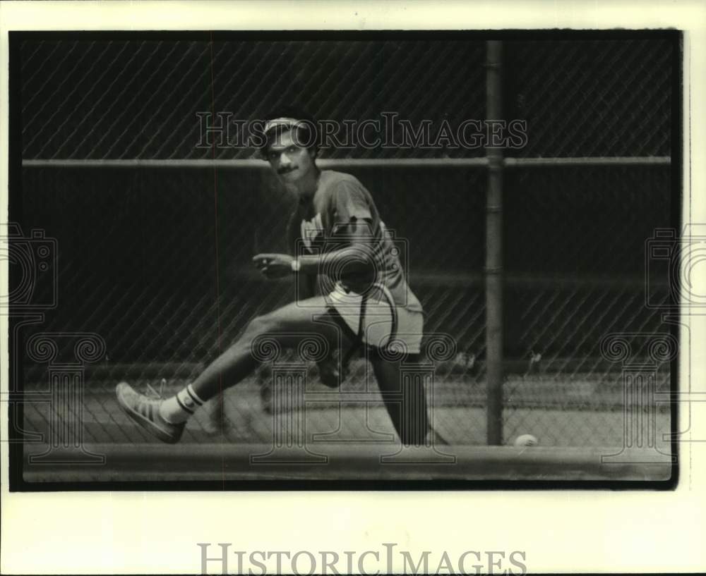 1980 Press Photo Tennis - Kanga Tennis Action - nos29795- Historic Images