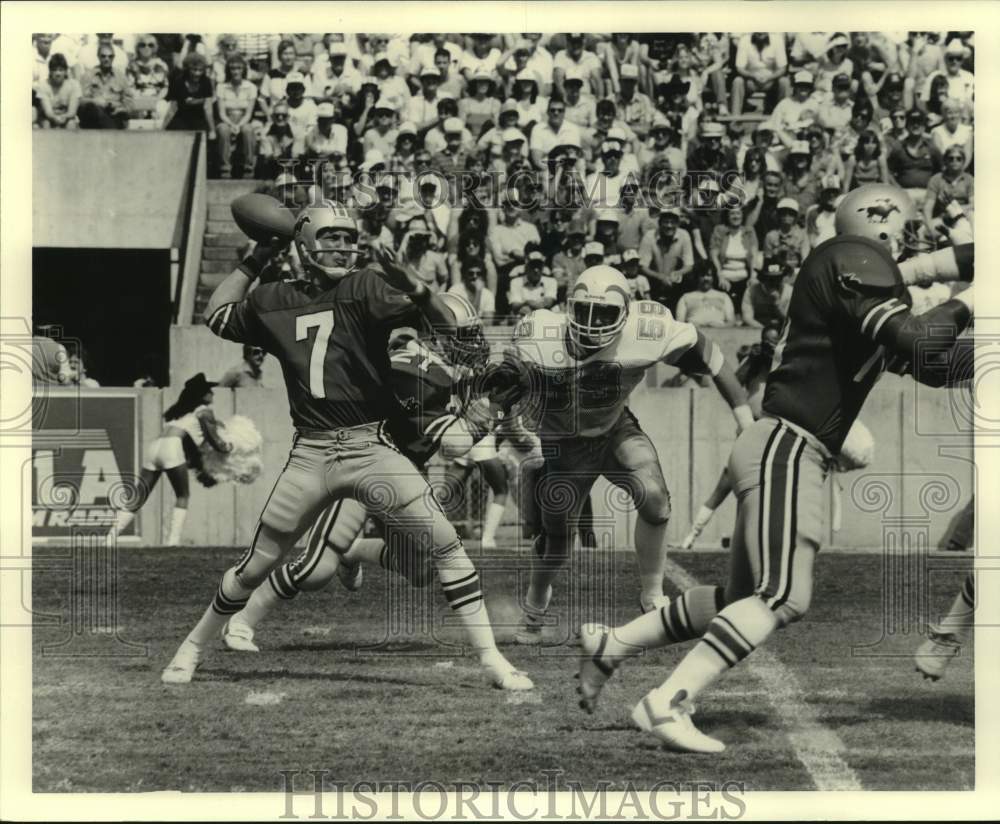 1984 Press Photo Football player John Reaves in action - nos30009- Historic Images