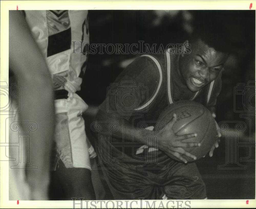 1996 Press Photo Reed High basketball player Mike Reed - nos30037- Historic Images