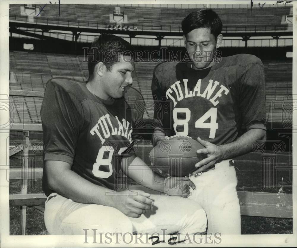 1968 Press Photo Football - Tulane&#39;s Nick Pizzolatto with Sonny Pisarich- Historic Images