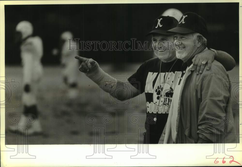 1988 Press Photo Karr Junior High football coaches Al Ott and Earl Habley talk- Historic Images