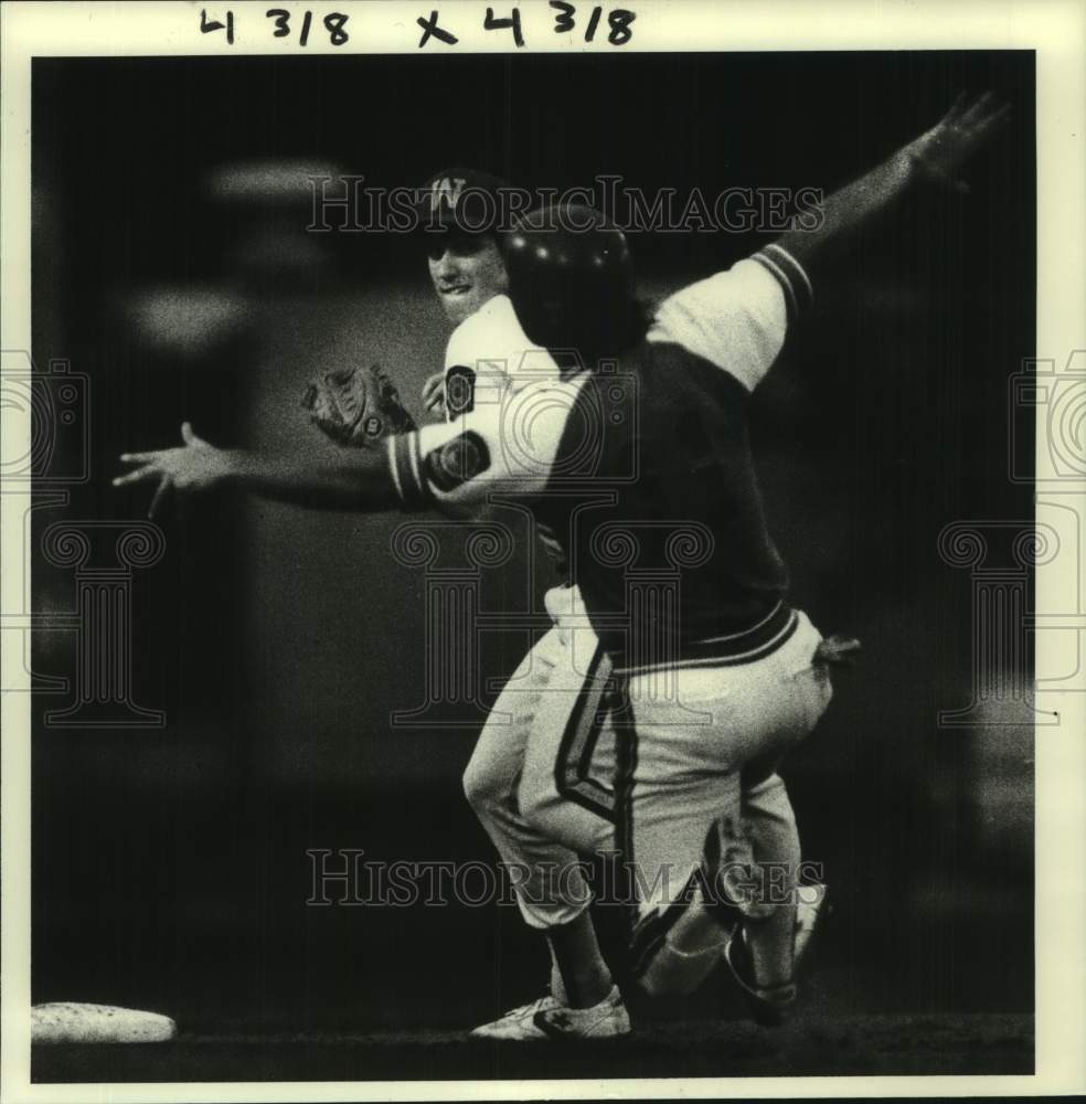 1983 Press Photo Baseball players Jeff Schwaner and Darryl Lavigne - nos30306- Historic Images