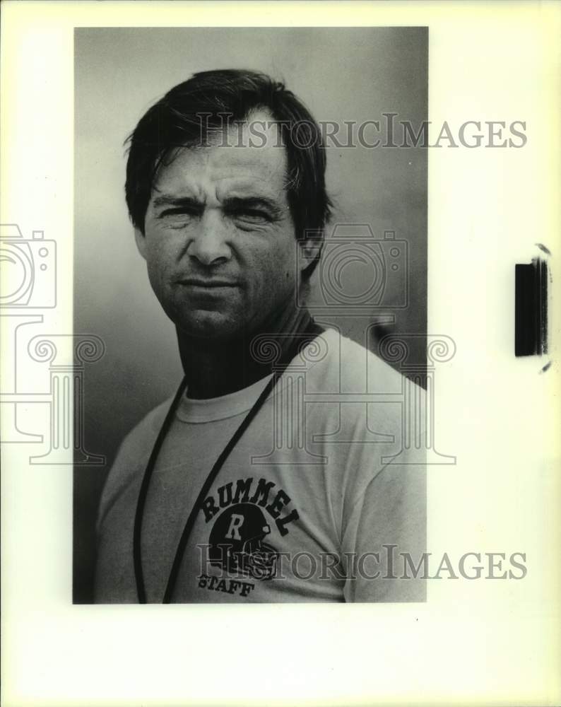 1990 Press Photo Former Rummel HS football head coach George Ryan, now assistant- Historic Images