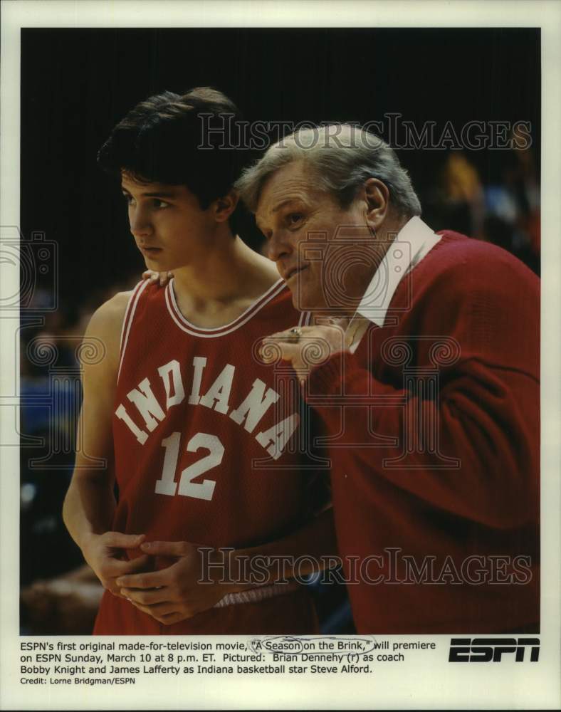 2002 Press Photo Actors James Lafferty &amp; Brian Dennehy in A Season on the Brink- Historic Images