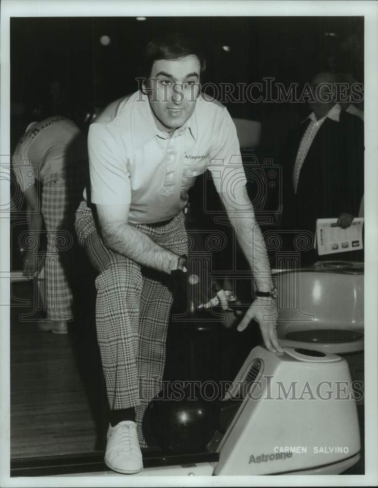 1977 Press Photo Pro bowler Carmen Salvino - nos30709- Historic Images