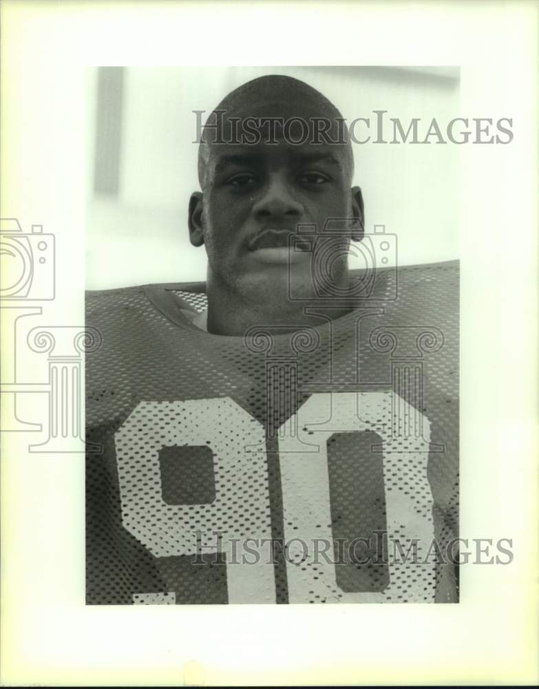 1991 Press Photo John Curtis football linebacker Bobby Powers in practice jersey- Historic Images