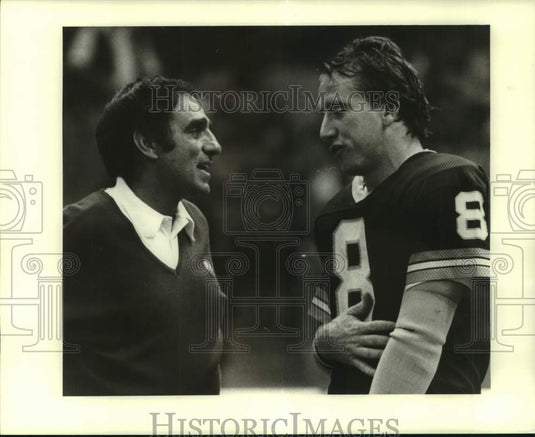1978 Press Photo Football Sam Rutigliano and player - nos31180- Historic Images