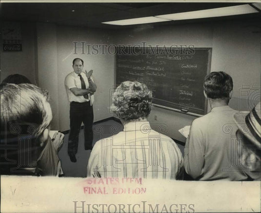 1972 Press Photo New Orleans Saints football coach J D Roberts talks with media- Historic Images