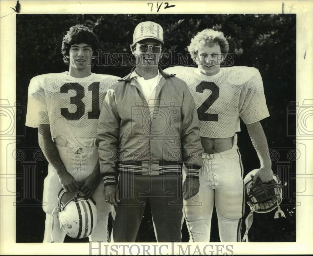 Press Photo Rummel High football coach Easten Roth and players - nos31578- Historic Images