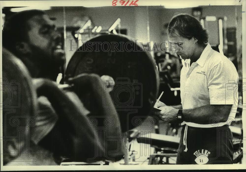 1987 Press Photo Tulane football Fred Roll in weight room - nos31611- Historic Images