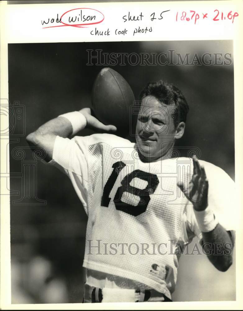 Press Photo Football Player Wade Wilson - nos31786- Historic Images