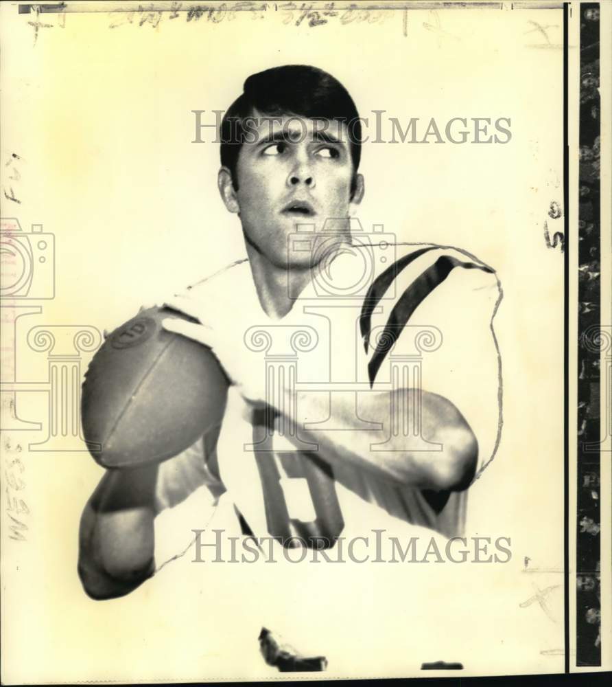 1971 Press Photo Ole Miss Football Quarterback Norris Weese - nos31919- Historic Images