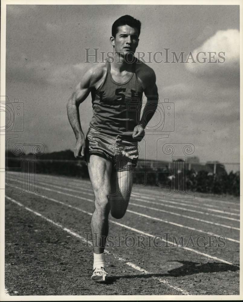 Press Photo LSU Track Runner Ernest Wall - nos32163- Historic Images