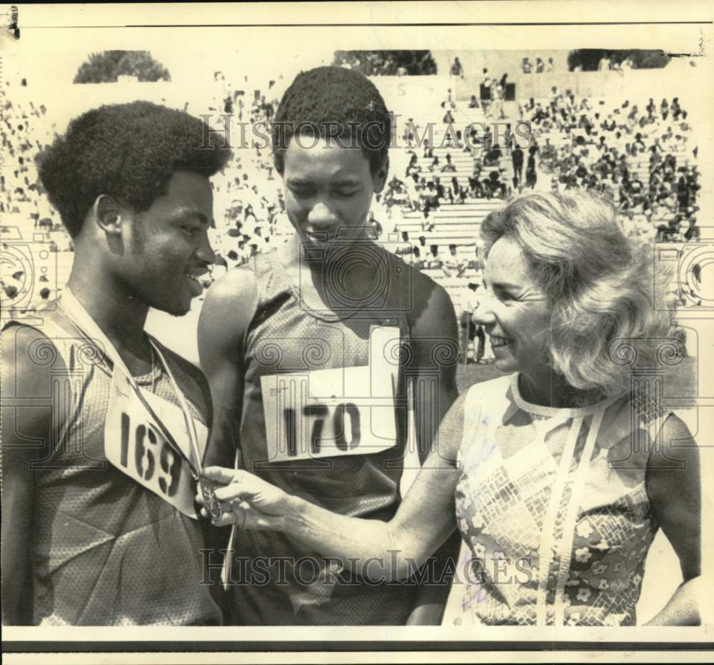 1972 Press Photo Medalists Interviewed at International Special Olympics- Historic Images