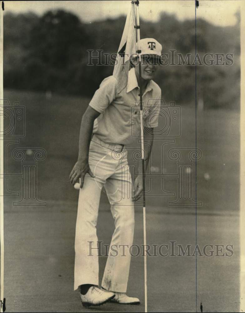 1975 Press Photo Golfer Dave Watson at NOGA Men&#39;s City Championship- Historic Images