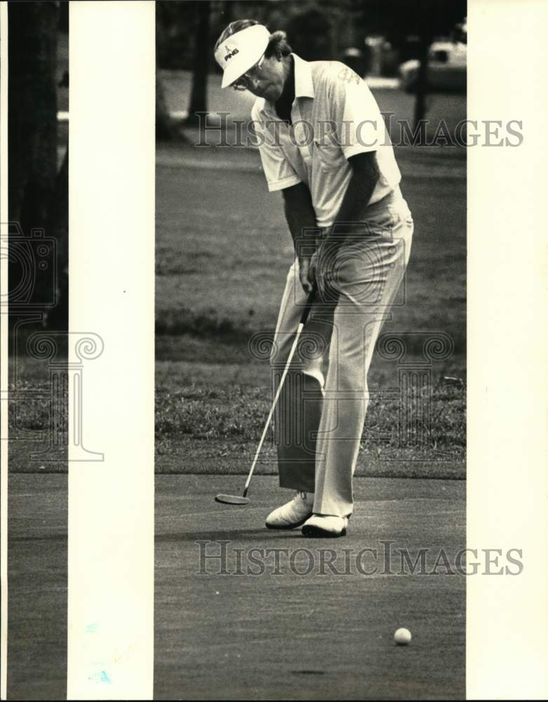 1982 Press Photo Golfer Bobby Wadkins - nos33034- Historic Images