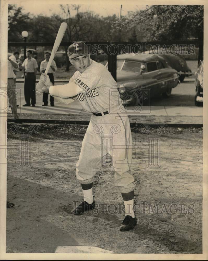 Press Photo Ivan &quot;Kaiser&quot; Wilhelm, Tulane Outfielder - nos33068- Historic Images