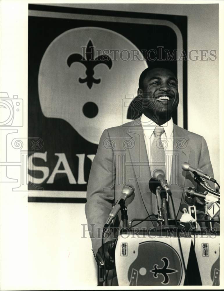 1982 Press Photo Lindsay Scott of New Orleans Saints football team - nos33625- Historic Images