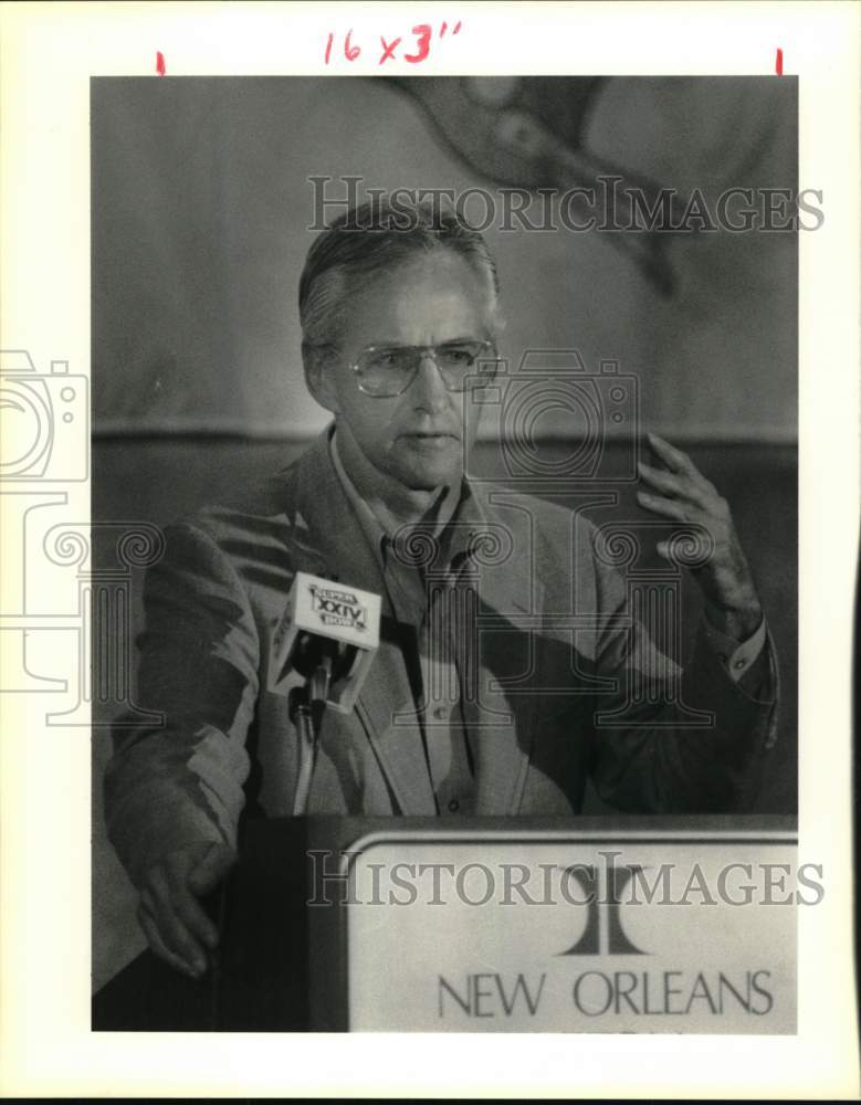 1990 Press Photo George Seifert, San Francisco 49ers - nos33740- Historic Images