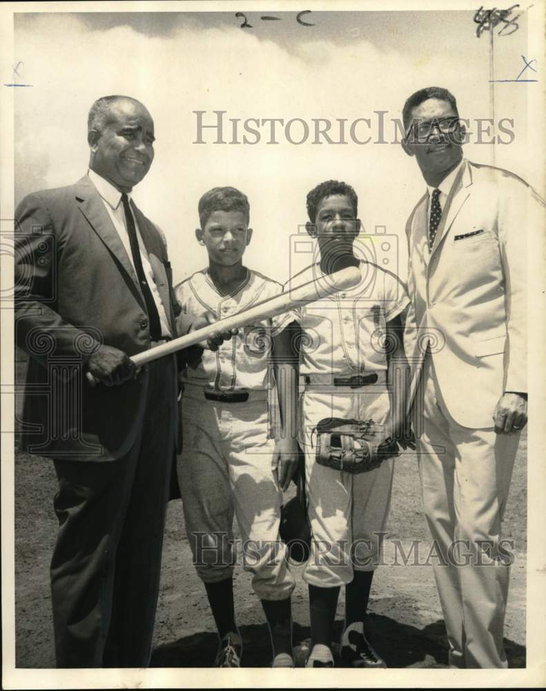 1968 Press Photo Baseball Principals Attend Pontchartrain Park Renaming Ceremony- Historic Images