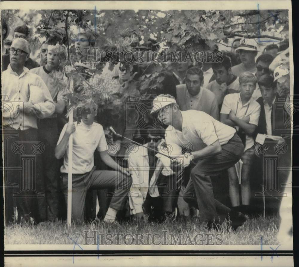 1968 Press Photo Golfer Bert Yancey at U.S. Open at Oak Hill Country Club- Historic Images