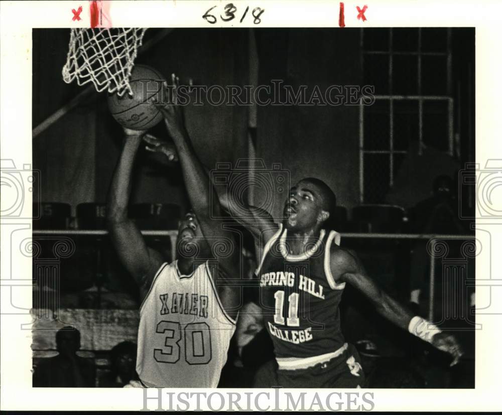 1986 Press Photo Xavier University vs. Spring Hill College Basketball Game- Historic Images