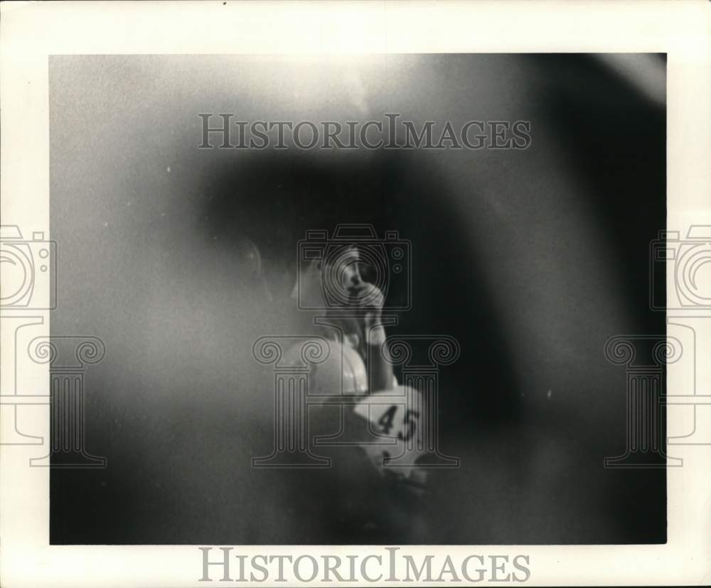 1967 Press Photo Football Player Bobby Duhon - nos34033- Historic Images