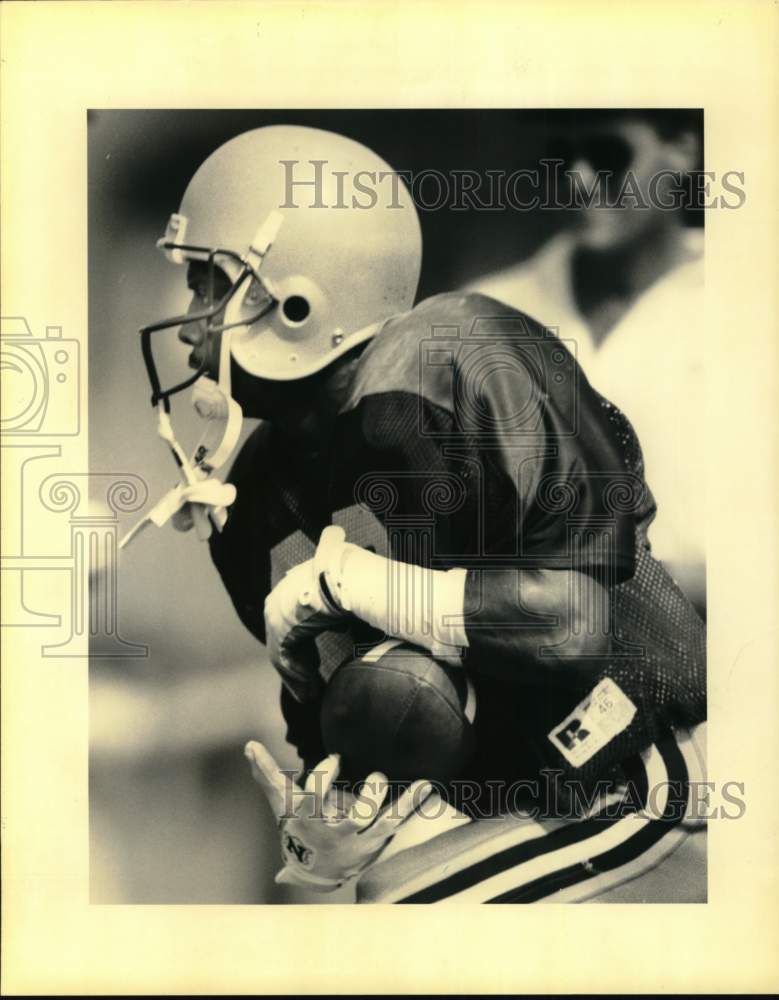 1990 Press Photo Football Player Harvey Williams During Practice - nos34369- Historic Images