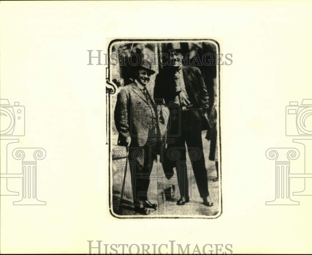 1990 Press Photo Boxer Jess Willard with Manager Tom Jones in New Orleans- Historic Images