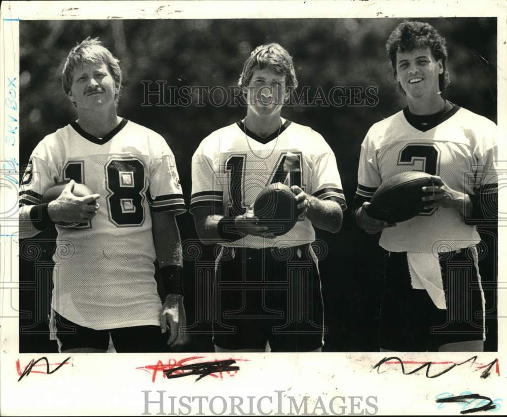 1986 Press Photo Dave Wilson, Richard Todd, Mr. Cajun of New Orleans Saints- Historic Images