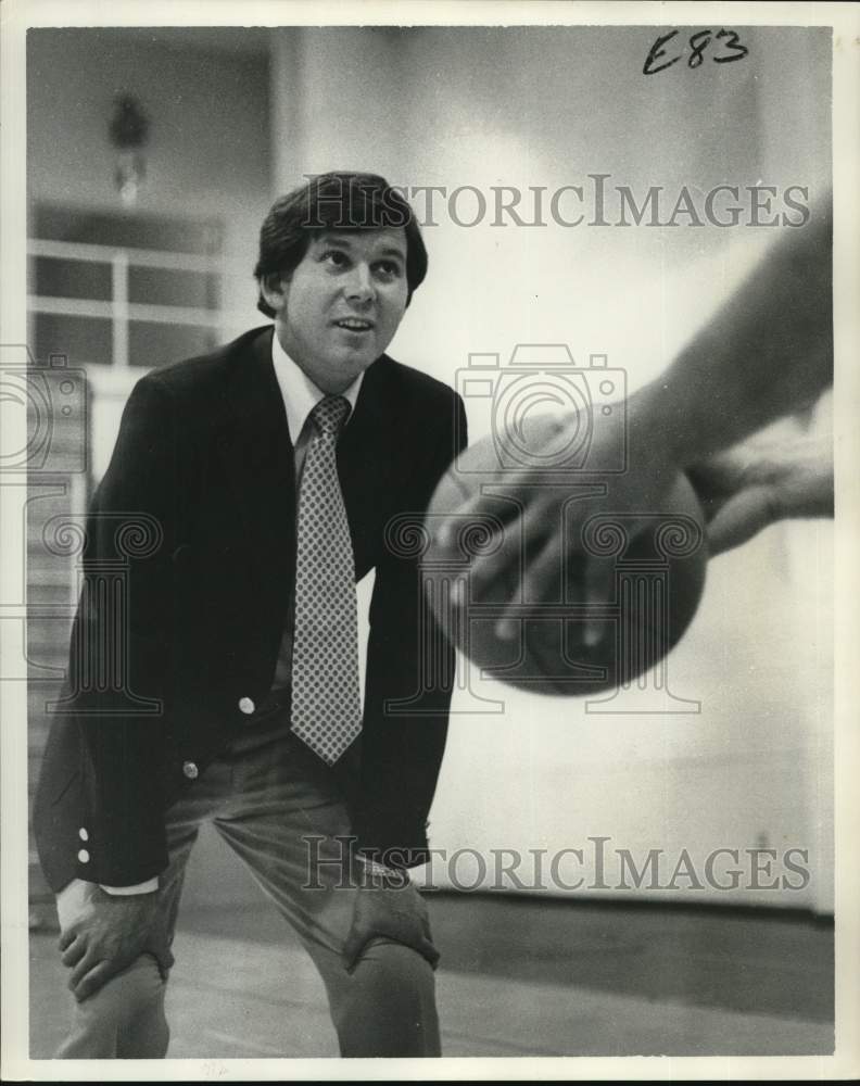 1980 Press Photo Don Smith, University of New Orleans basketball coach.- Historic Images