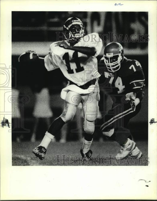 1989 Press Photo Higgins Quarterback