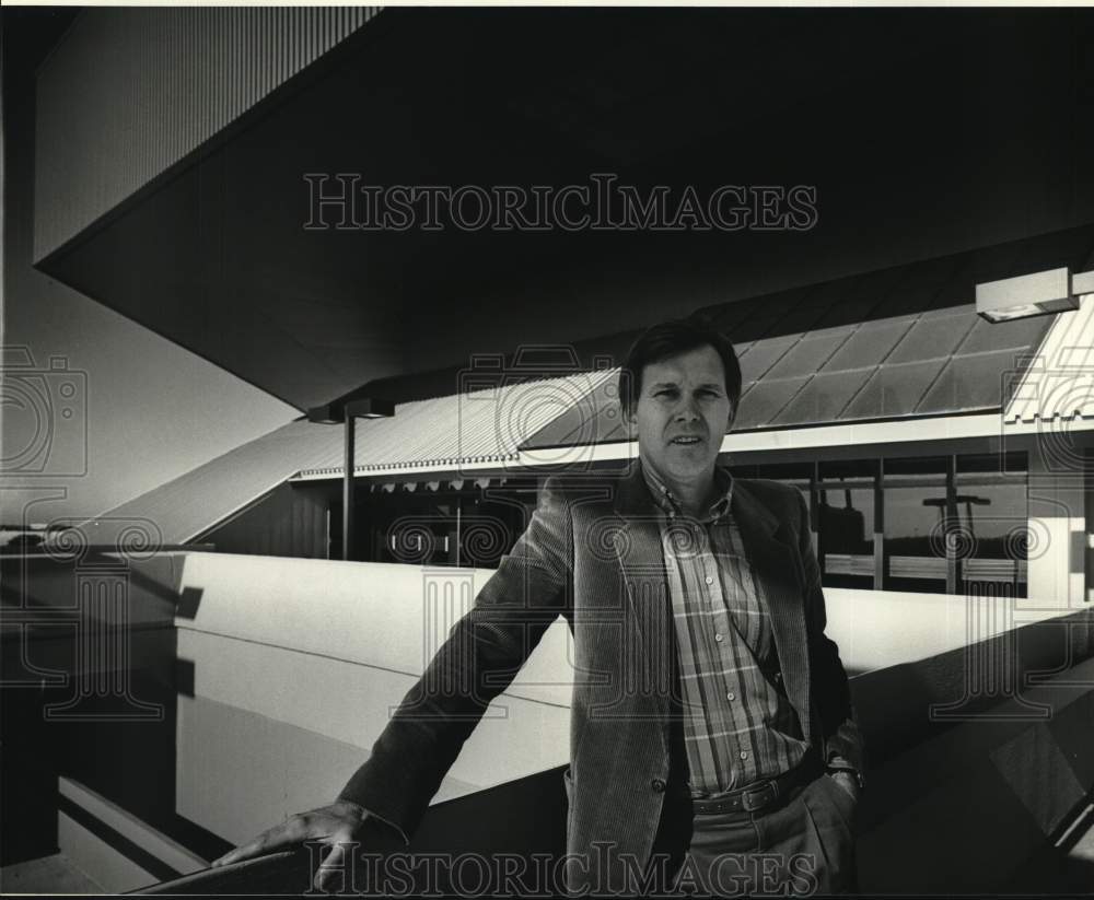 1983 Press Photo University of New Orleans men&#39;s basketball coach Don Smith.- Historic Images