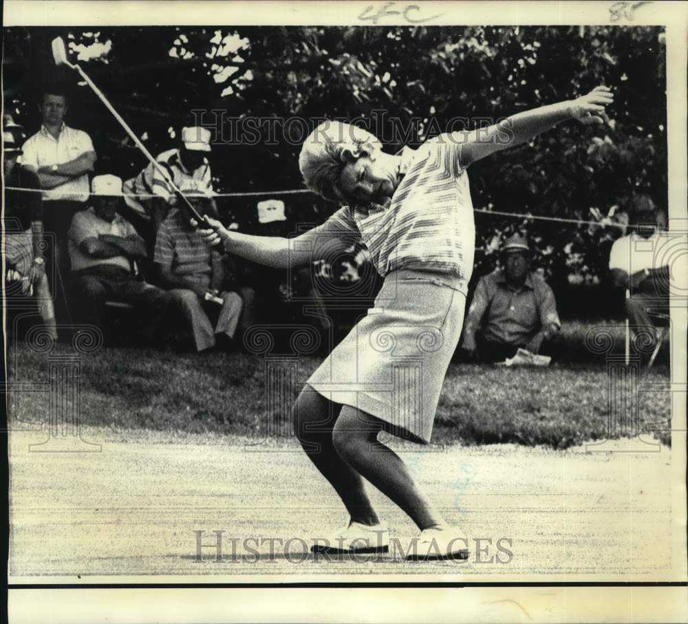 1971 Press Photo Marilyn Smith misses 9th hole putt in Baltimore Golf Tournament- Historic Images