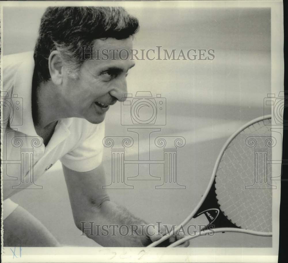 1974 Press Photo Former Giants football Allie Sherman playing tennis in NY- Historic Images