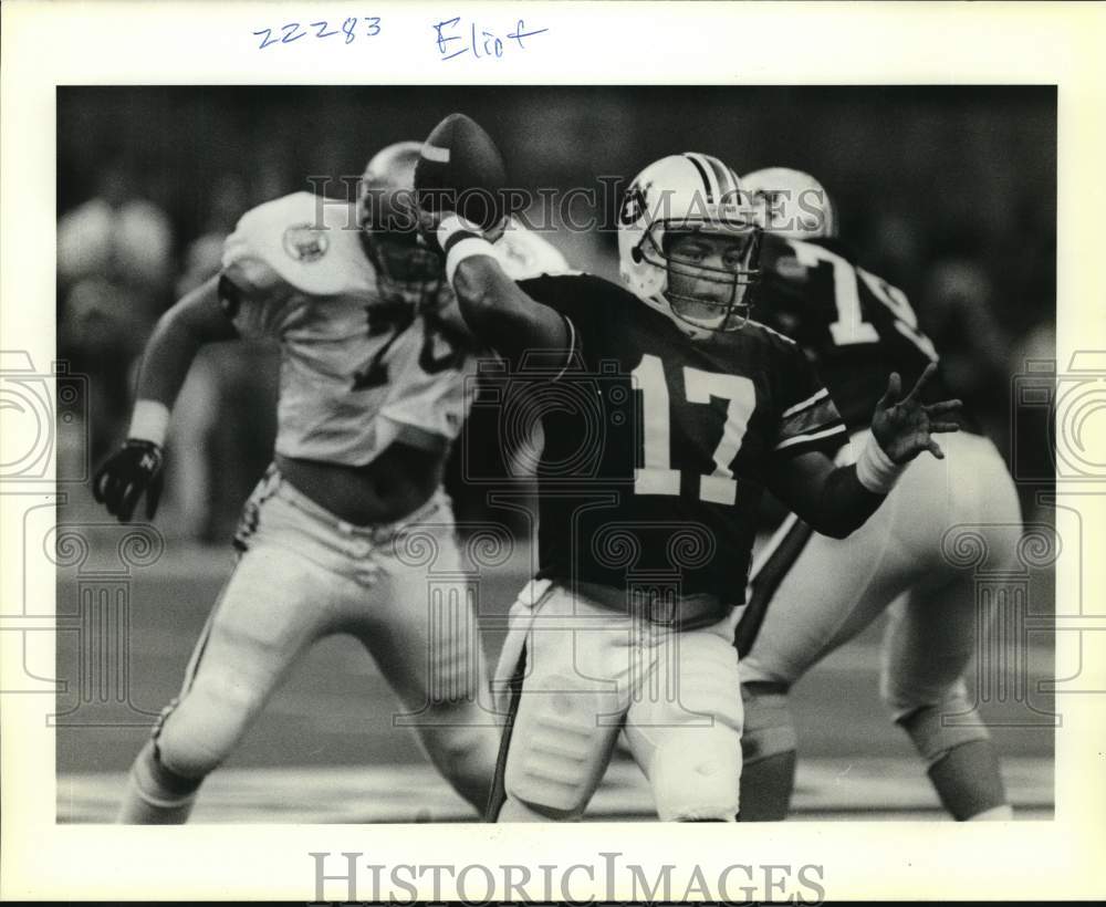 1990 Press Photo Auburn University football quarterback Reggie Slack passing- Historic Images