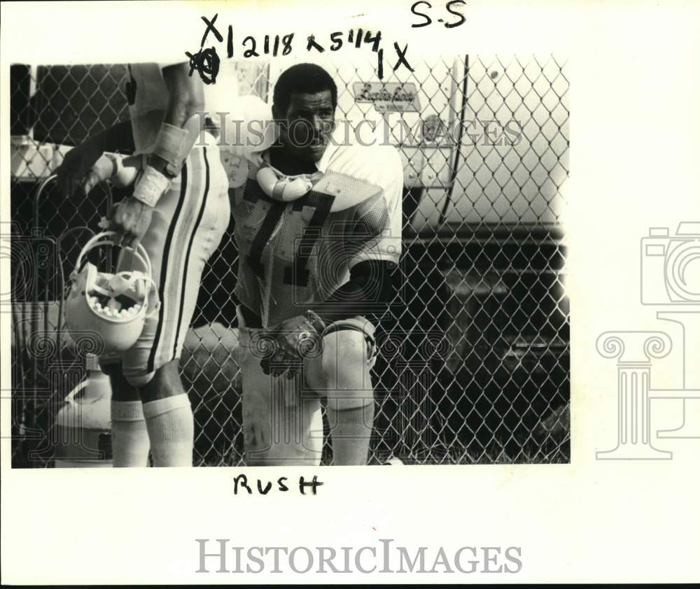 1980 Press Photo Tulane University football tackle Wilfred Simon - nos35311- Historic Images