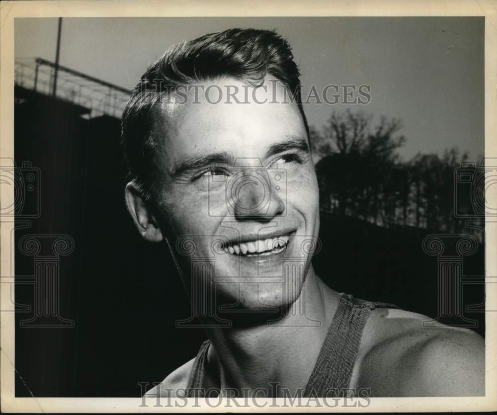 1967 Press Photo Duke University track sprinter Dave Sime - nos35314- Historic Images