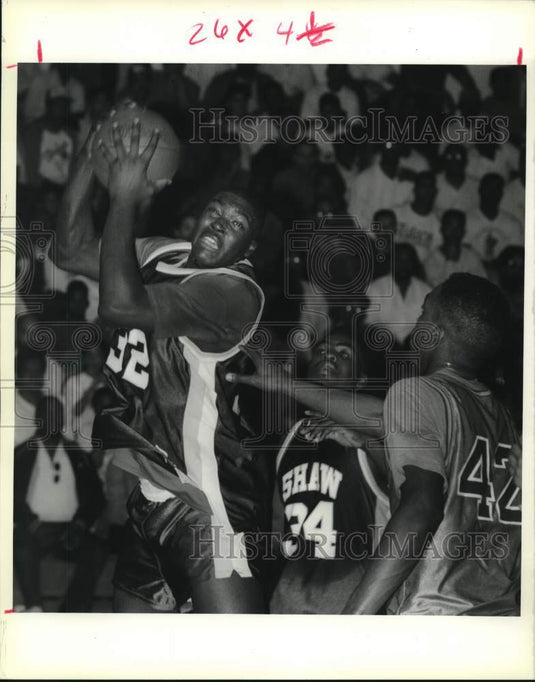 1990 Press Photo Shaw's