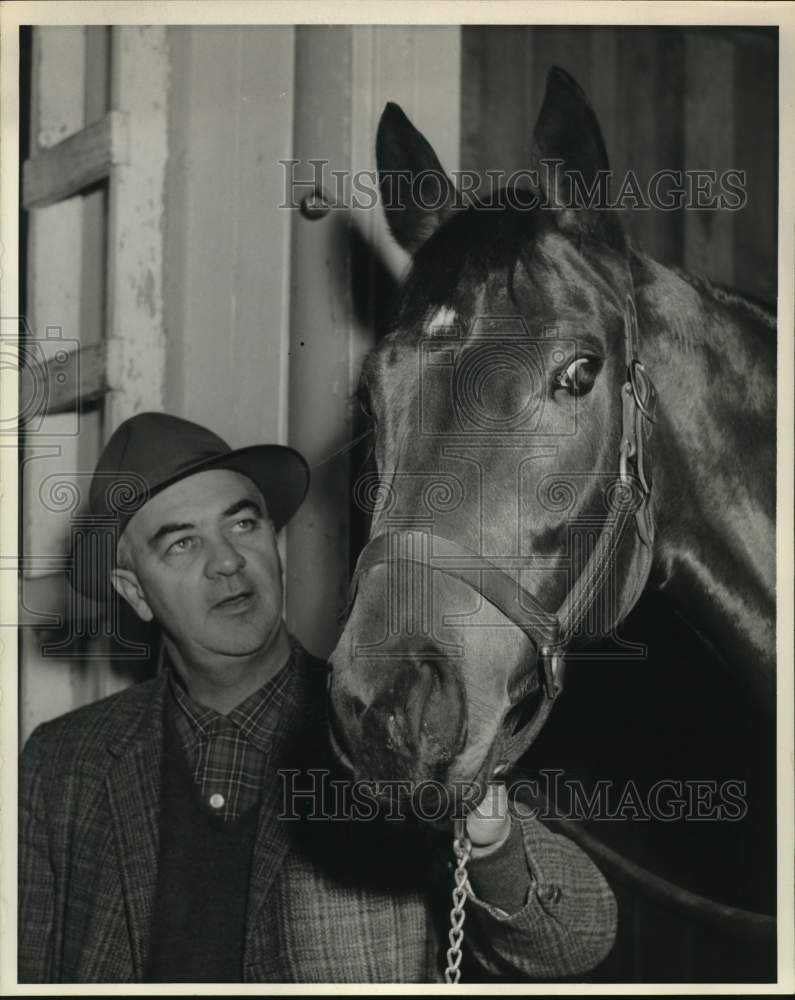 1967 Press Photo Syl Veitch with racehorse Amboise - nos35515- Historic Images