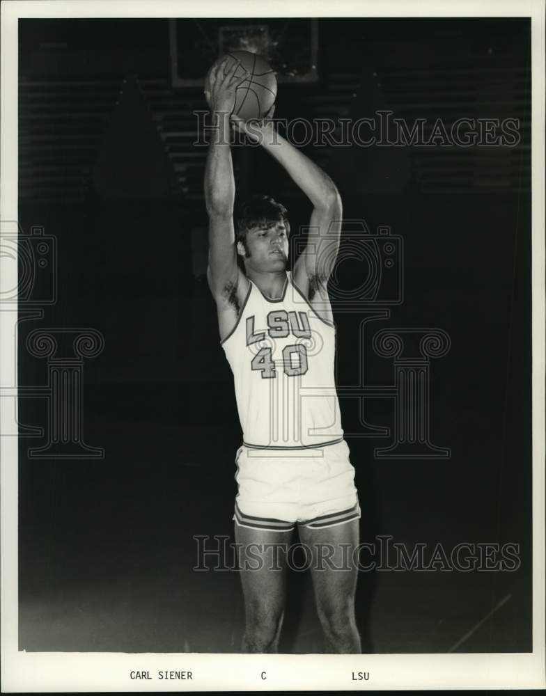 1974 Press Photo Louisiana State University basketball center, Carl Siener.- Historic Images