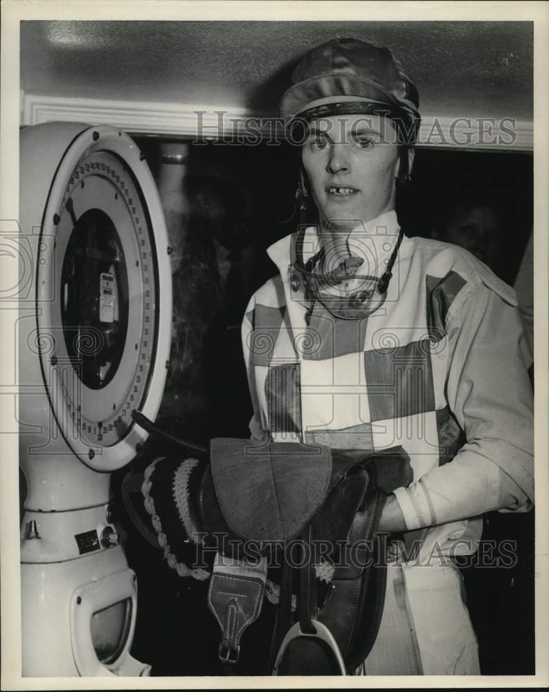 Press Photo Jockey William Skuse at his weigh-in. - nos35607- Historic Images