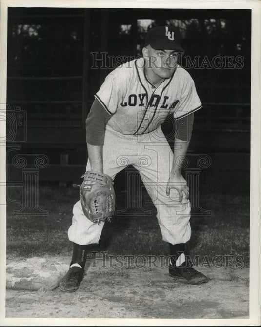 Press Photo Baseball player Joe Slavinski from Loyola. - nos35609- Historic Images