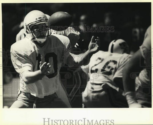 1990 Press Photo Tulane quarterback