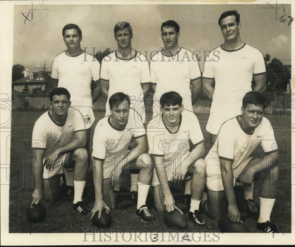 1969 Press Photo Former Tulane Varsity Footballers Assist Freshmen Coaching- Historic Images