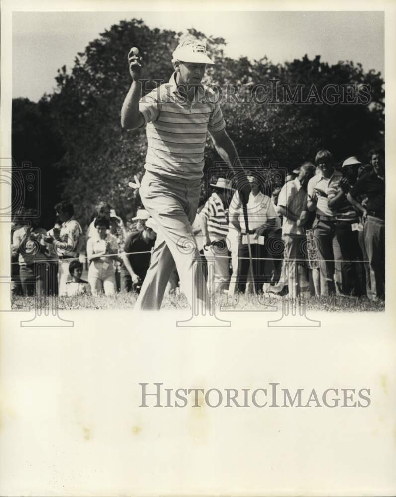 1976 Press Photo Golfer Larry Ziegler at First NBC Open, New Orleans - nos36675- Historic Images