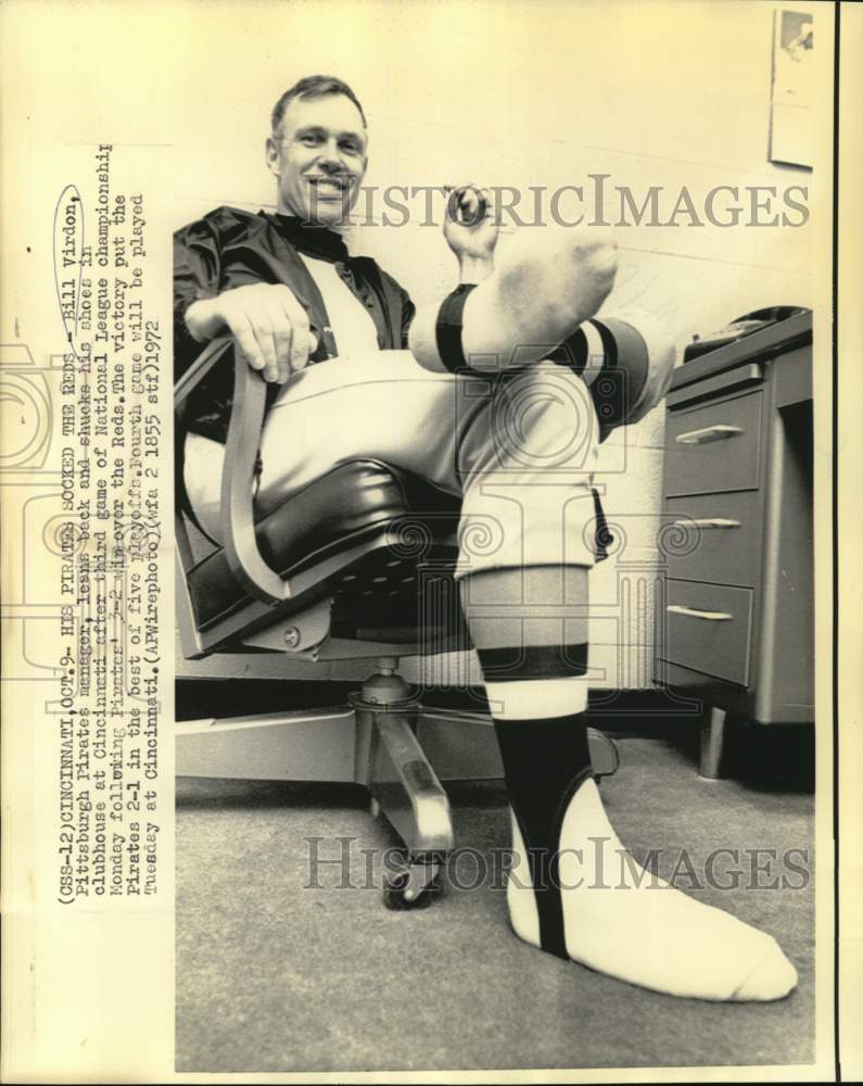 1972 Press Photo Pirates Baseball Coach Bill Virdon Relaxes after Win over Reds- Historic Images