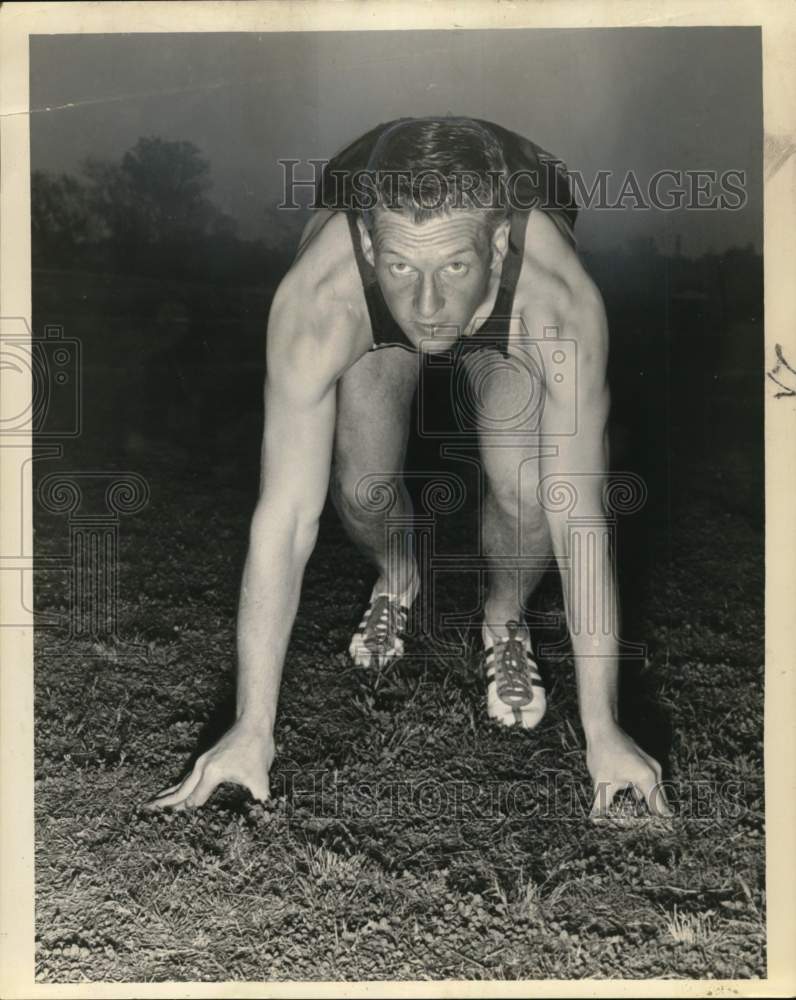 1967 Press Photo Track and field runner Kenner Valy of Chalmette - nos37371- Historic Images