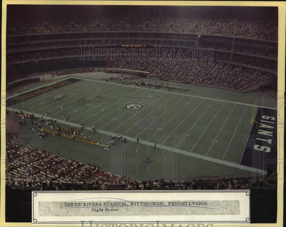 1971 Press Photo Football Game at Three Rivers Stadium, Pittsburgh, Pennsylvania- Historic Images