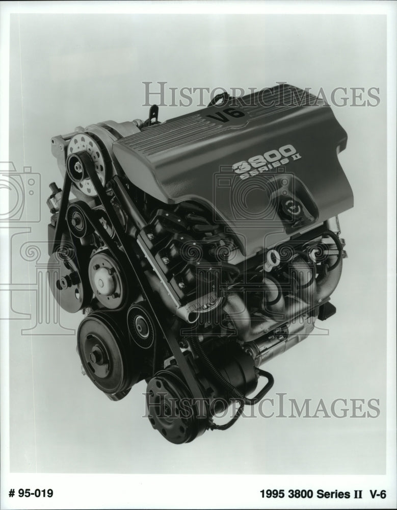  Press Photo 1995 3800 Series II V-6 Automobile Engine- Historic Images